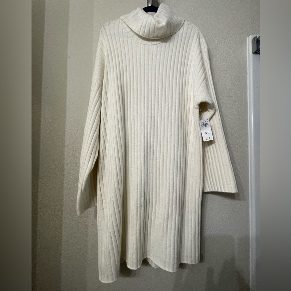 Abercrombie and Fitch Turtleneck Sweater Dress Cream